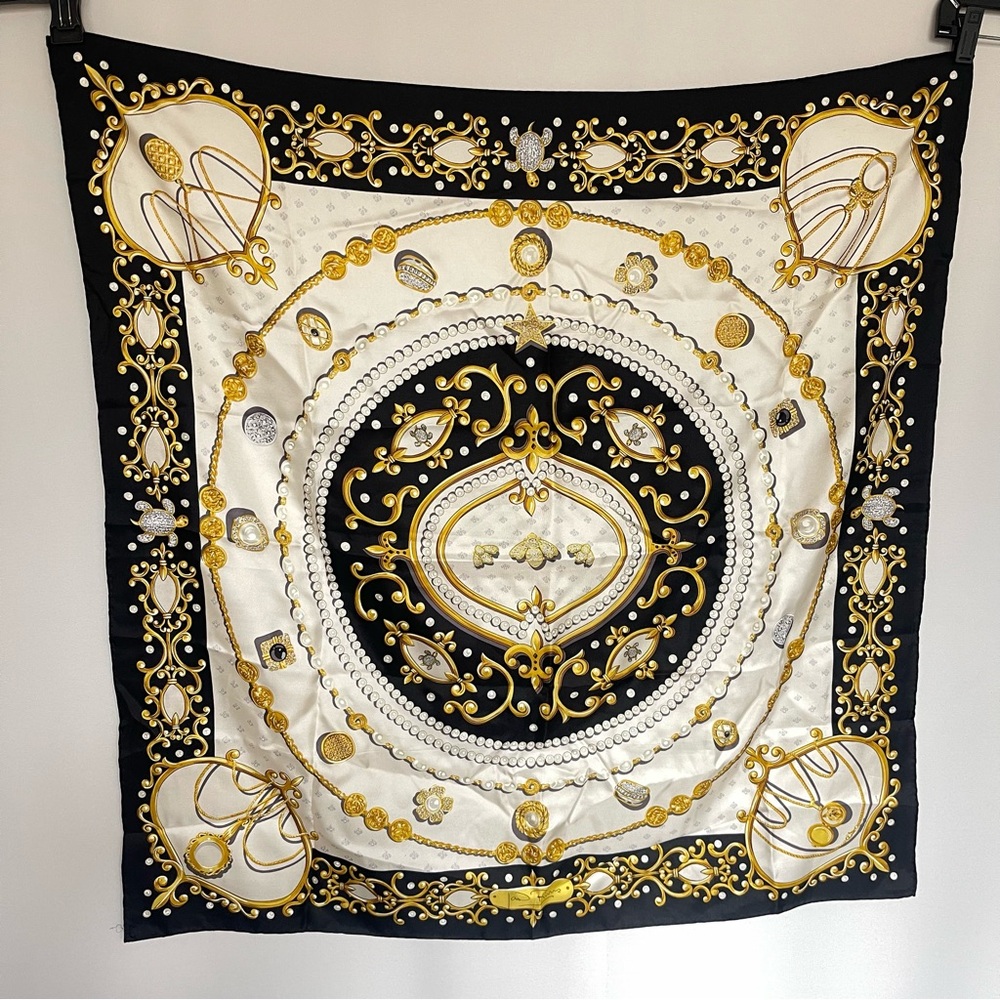 Vintage Joan Rivers 100% Silk Scarf‎ | Black Gold Baroque Jewelry Print Square - Picture 2 of 12